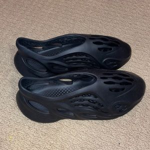 Adidas Yeezy foam runners